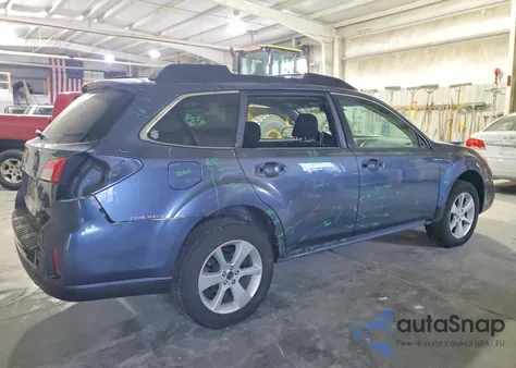 2013 Subaru Outback 2.5I Premium z USA, uszkodzony, nr VIN 4S4BRCCC8D3246655